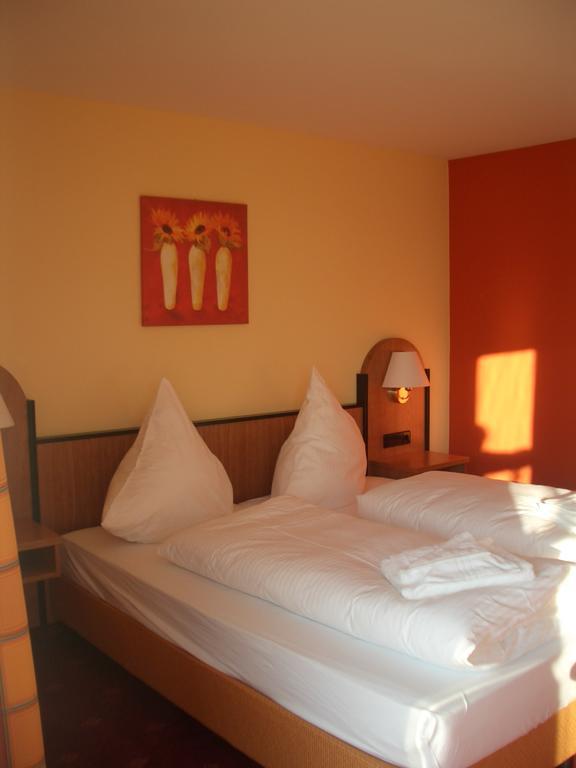 Landhotel Und Gasthof Hirsch Huettenreute Hoßkirch Εξωτερικό φωτογραφία